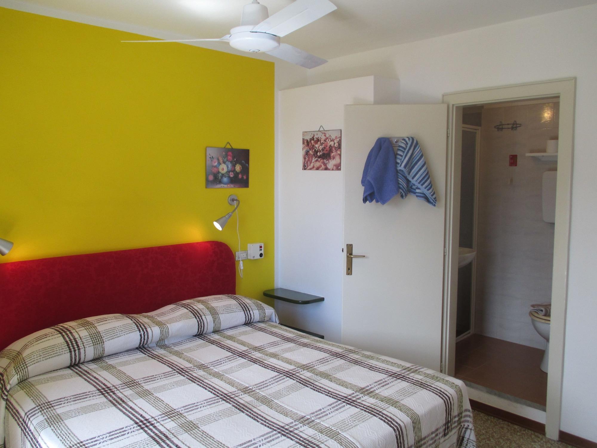 Hotel Casa Popi Malcesine Bagian luar foto