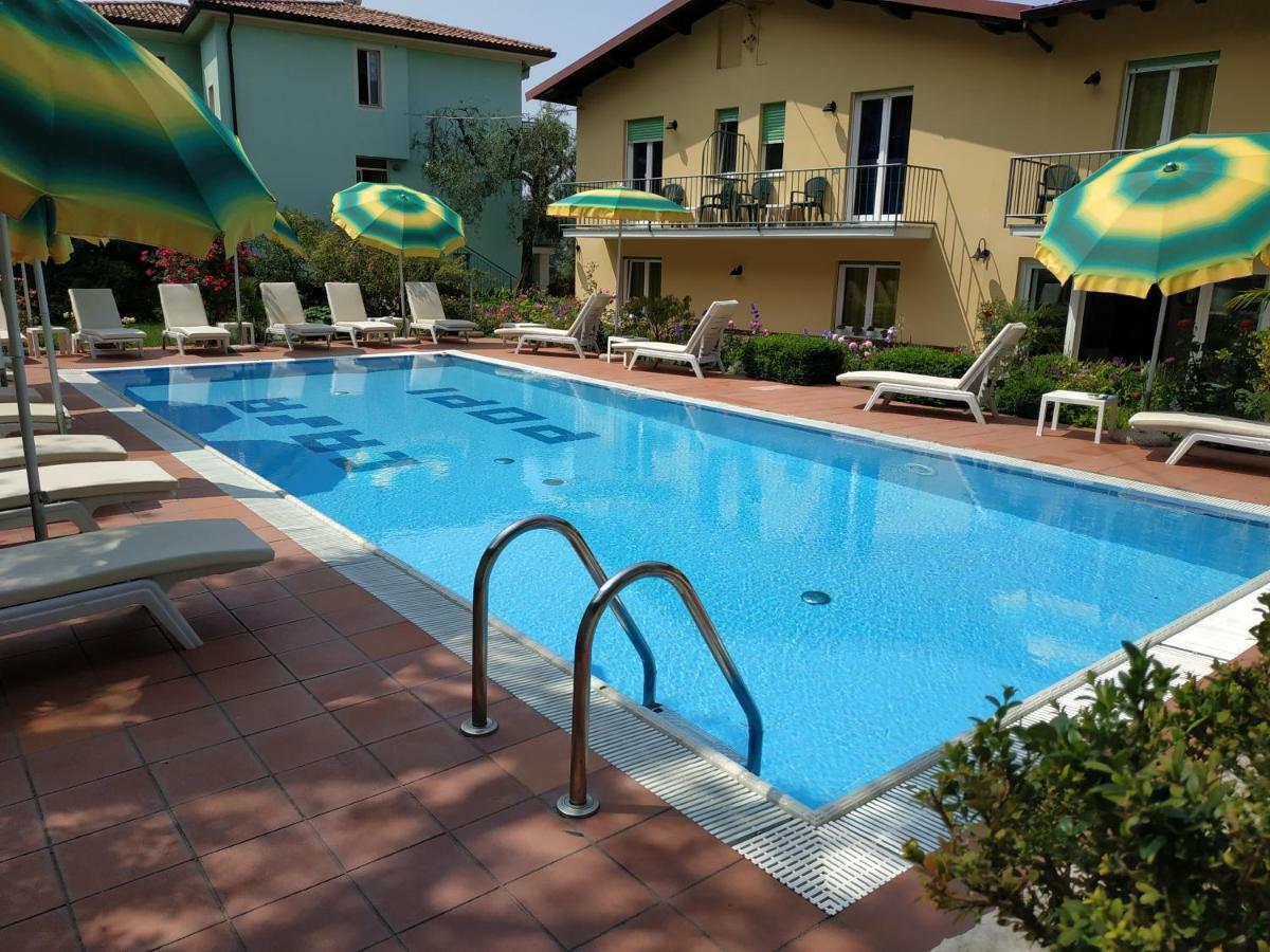 Hotel Casa Popi Malcesine Bagian luar foto